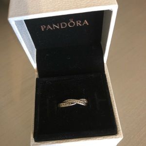 Pandora twist of fate ring